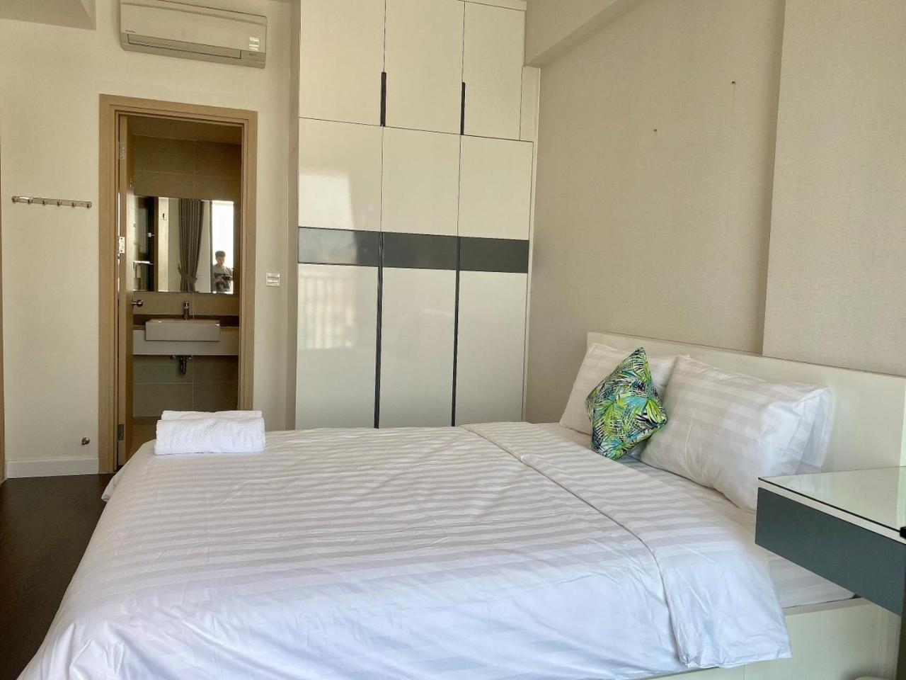 Yourhomes - River Gate Ho Chi Minh City Exterior photo