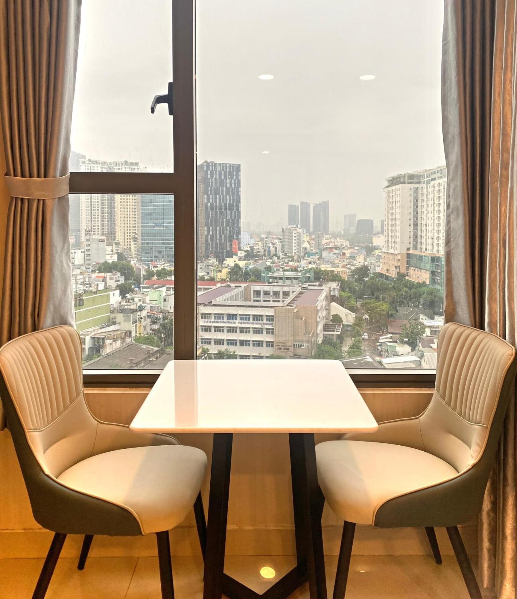 Yourhomes - River Gate Ho Chi Minh City Exterior photo